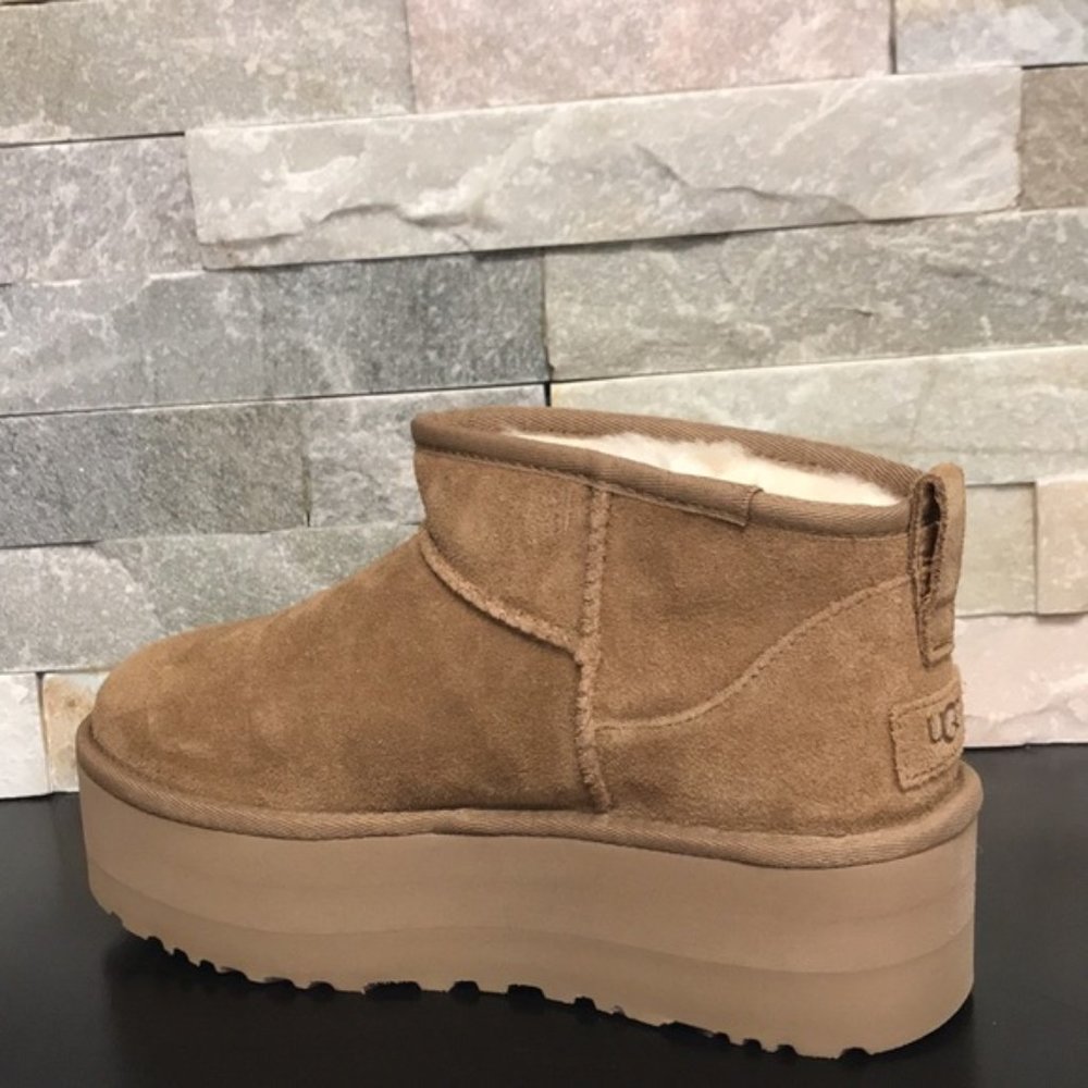 UGG Women's Classic Ultra Mini Platform - Picture 14 of 16